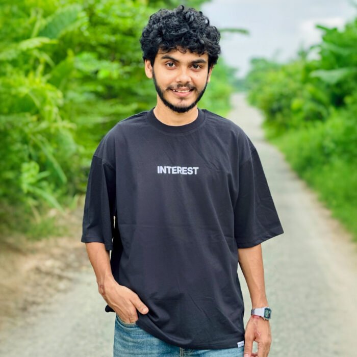 Drop shoulder T-shirt